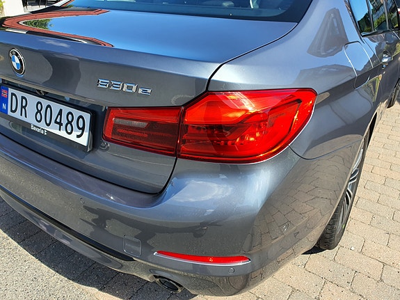 BMW 530e 15 of 30