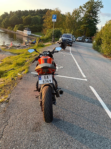KTM RC 125 14 of 16
