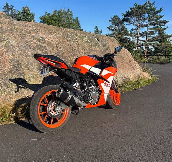 KTM RC 125 3 of 16