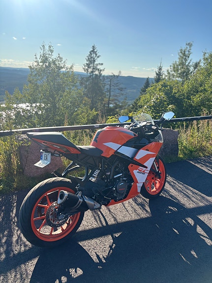 KTM RC 125 10 of 16
