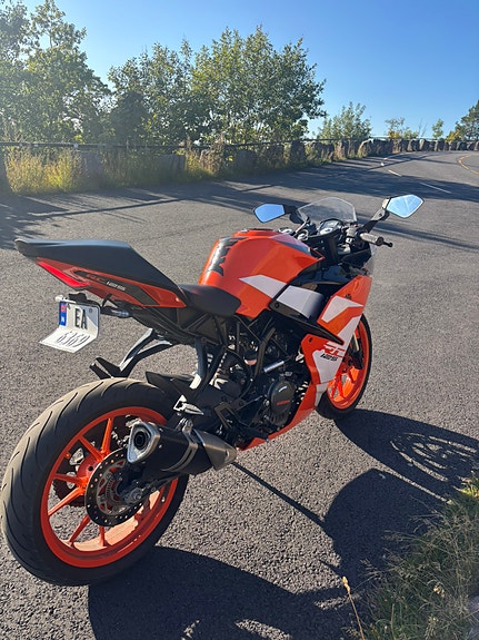 KTM RC 125 7 of 16