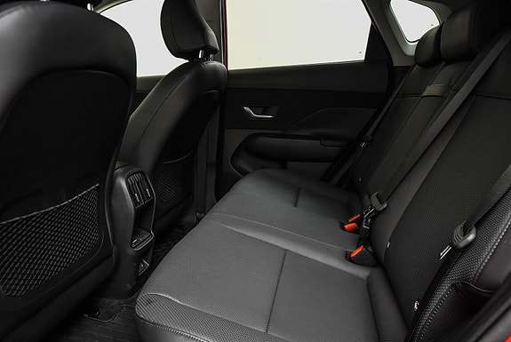 Hyundai Kona 27 of 30