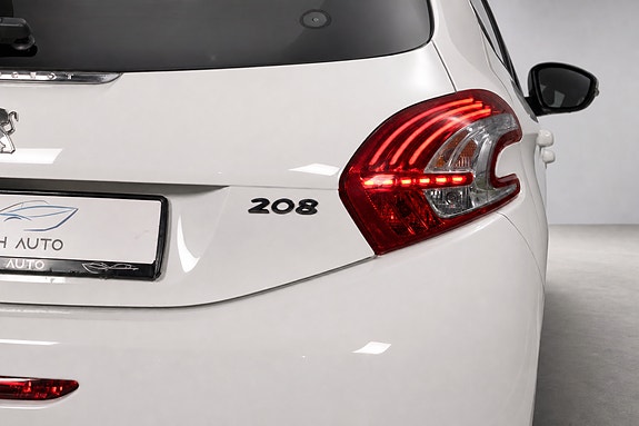 Peugeot 208 7 of 25