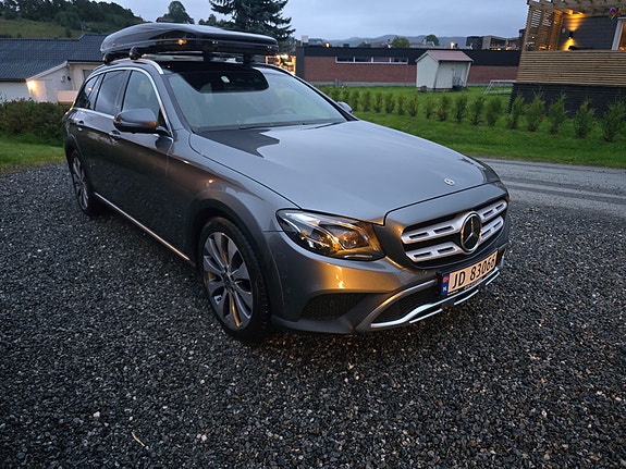 Mercedes-Benz E220 d 6 of 30