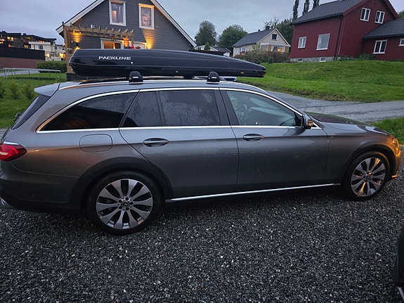 Mercedes-Benz E220 d 5 of 30