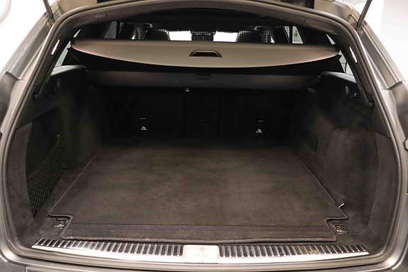 Mercedes-Benz E220 d 29 of 30