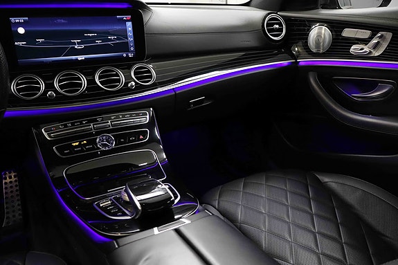 Mercedes-Benz E220 d 18 of 30