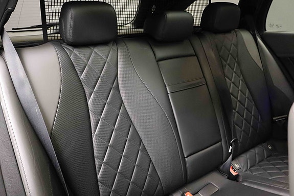 Mercedes-Benz E220 d 23 of 30