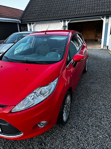 Ford Fiesta 11 of 24