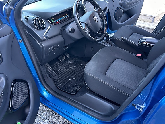 Renault Zoe 10 of 30