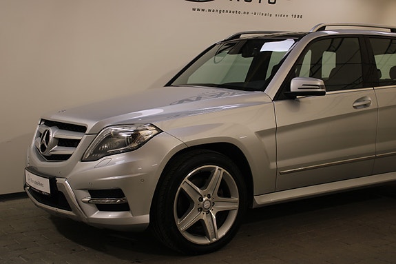 Mercedes-Benz GLK220 3 of 30