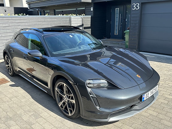 Porsche Taycan 4 6 of 13