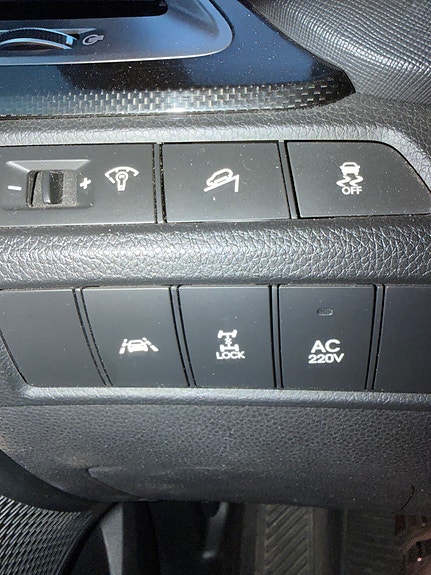 Hyundai Santa Fe 20 of 28