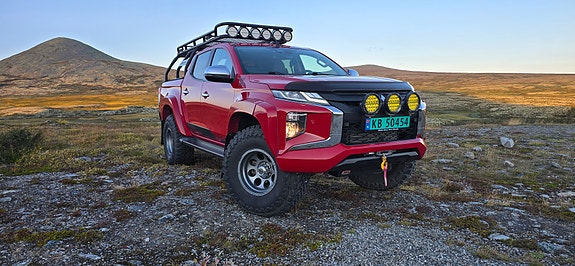 Mitsubishi L200 7 of 30