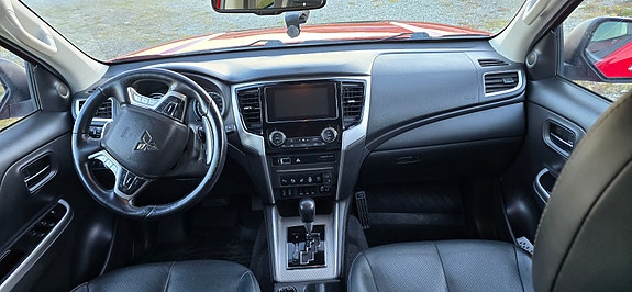Mitsubishi L200 24 of 30
