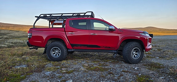 Mitsubishi L200 9 of 30