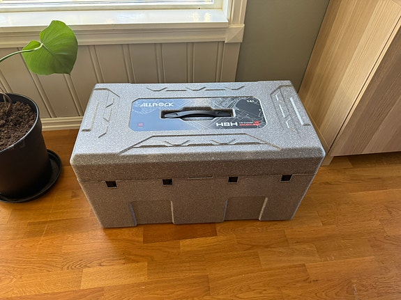 Product image 2 of 6