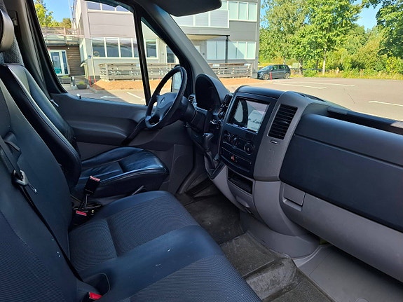 Mercedes-Benz Sprinter 318 21 of 30