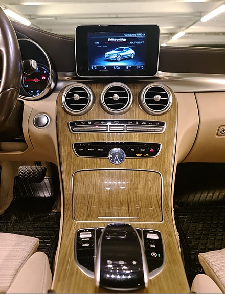Mercedes-Benz C250 d 10 of 24