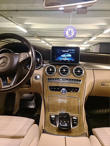 Mercedes-Benz C250 d 16 of 24