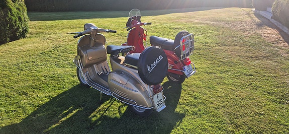 Vespa V5SA 16 of 17