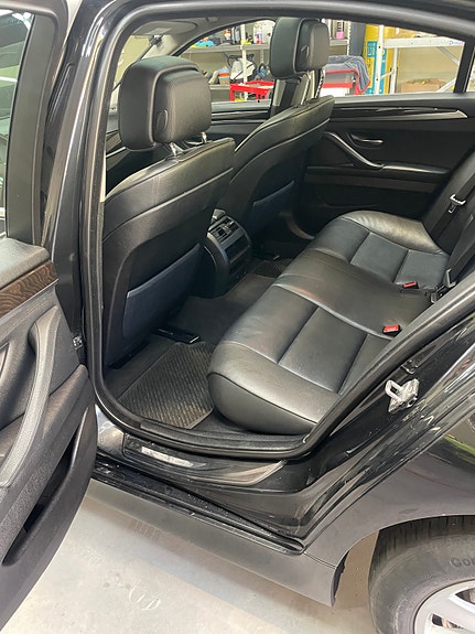 BMW 520d 16 of 20