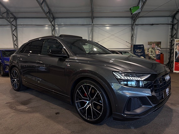 Audi Q8 18 of 30
