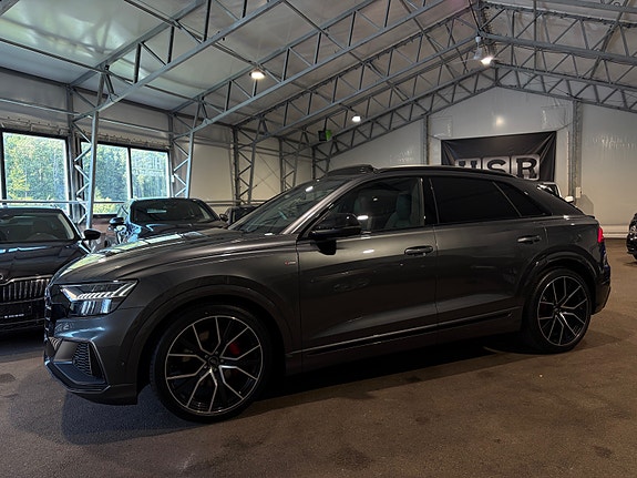 Audi Q8 7 of 30