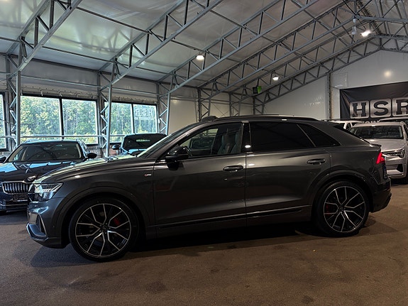 Audi Q8 8 of 30