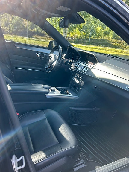 Mercedes-Benz E220 d 19 of 26