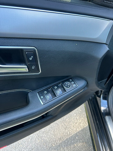 Mercedes-Benz E220 d 16 of 26