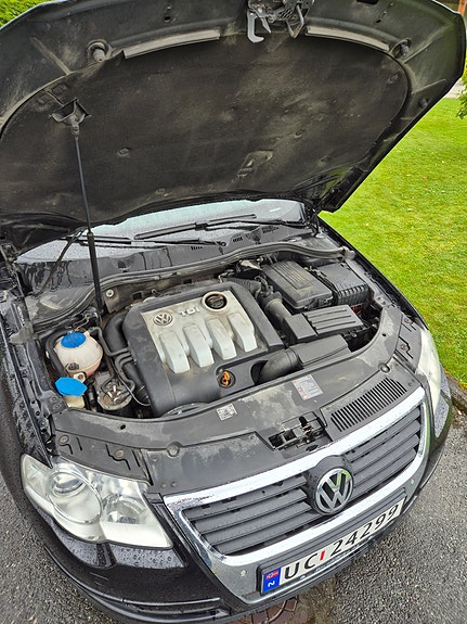 Volkswagen Passat 23 of 23