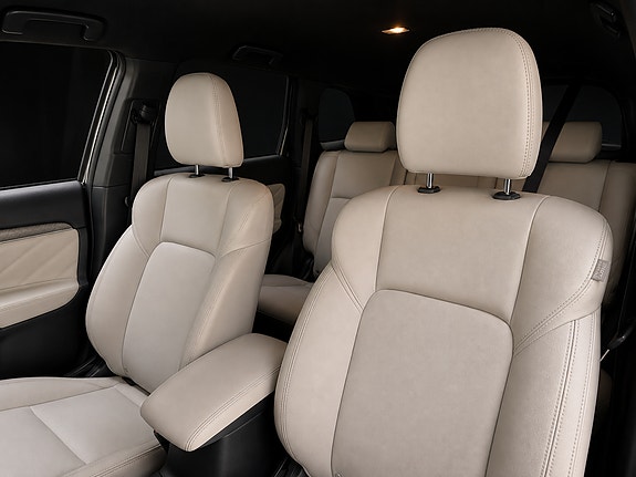 Mitsubishi Outlander 13 of 30