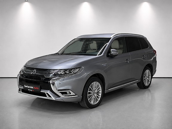 Mitsubishi Outlander 2 of 30