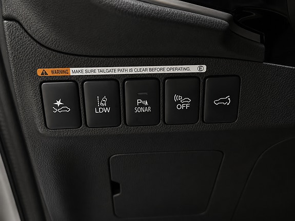 Mitsubishi Outlander 27 of 30