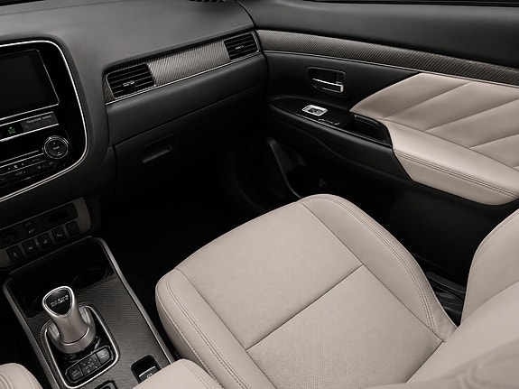 Mitsubishi Outlander 20 of 30