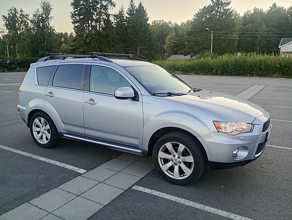 Mitsubishi Outlander 4 of 24