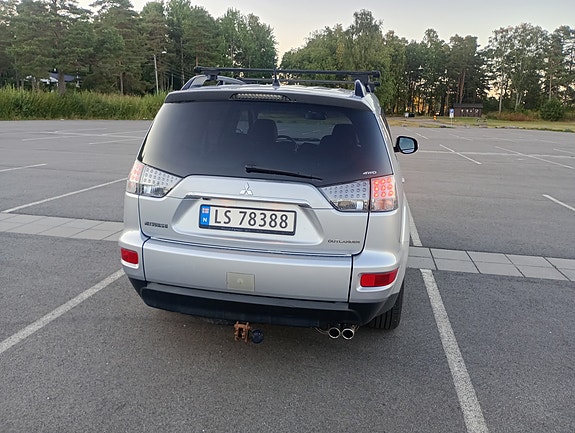 Mitsubishi Outlander 7 of 24