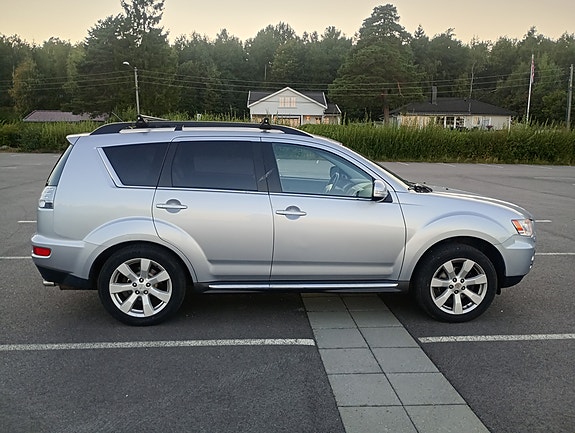 Mitsubishi Outlander 5 of 24