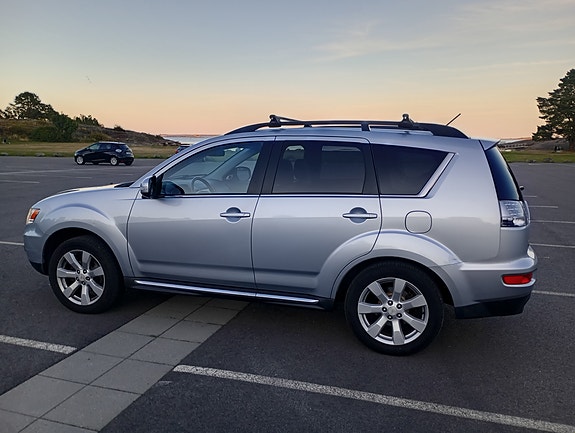 Mitsubishi Outlander 9 of 24
