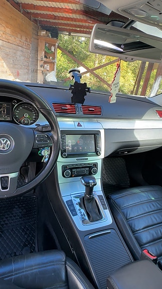 Volkswagen Passat CC 20 of 30