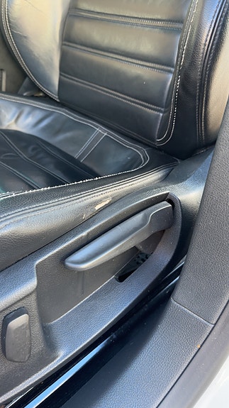Volkswagen Passat CC 10 of 30