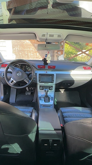 Volkswagen Passat CC 13 of 30