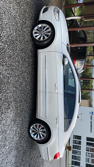 Volkswagen Passat CC 4 of 30