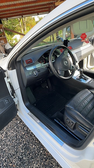 Volkswagen Passat CC 29 of 30