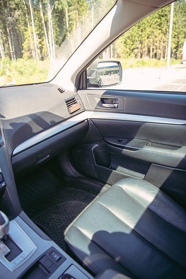 Subaru Legacy 21 of 30