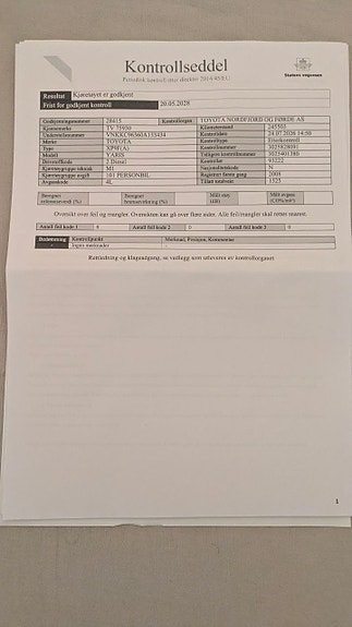 Toyota Yaris 17 of 17