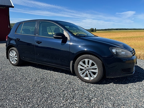 Volkswagen Golf VI 15 of 26