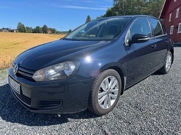 Volkswagen Golf VI 2 of 26