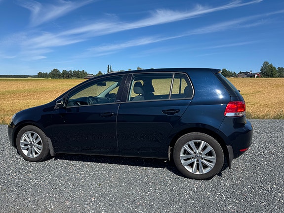 Volkswagen Golf VI 6 of 26
